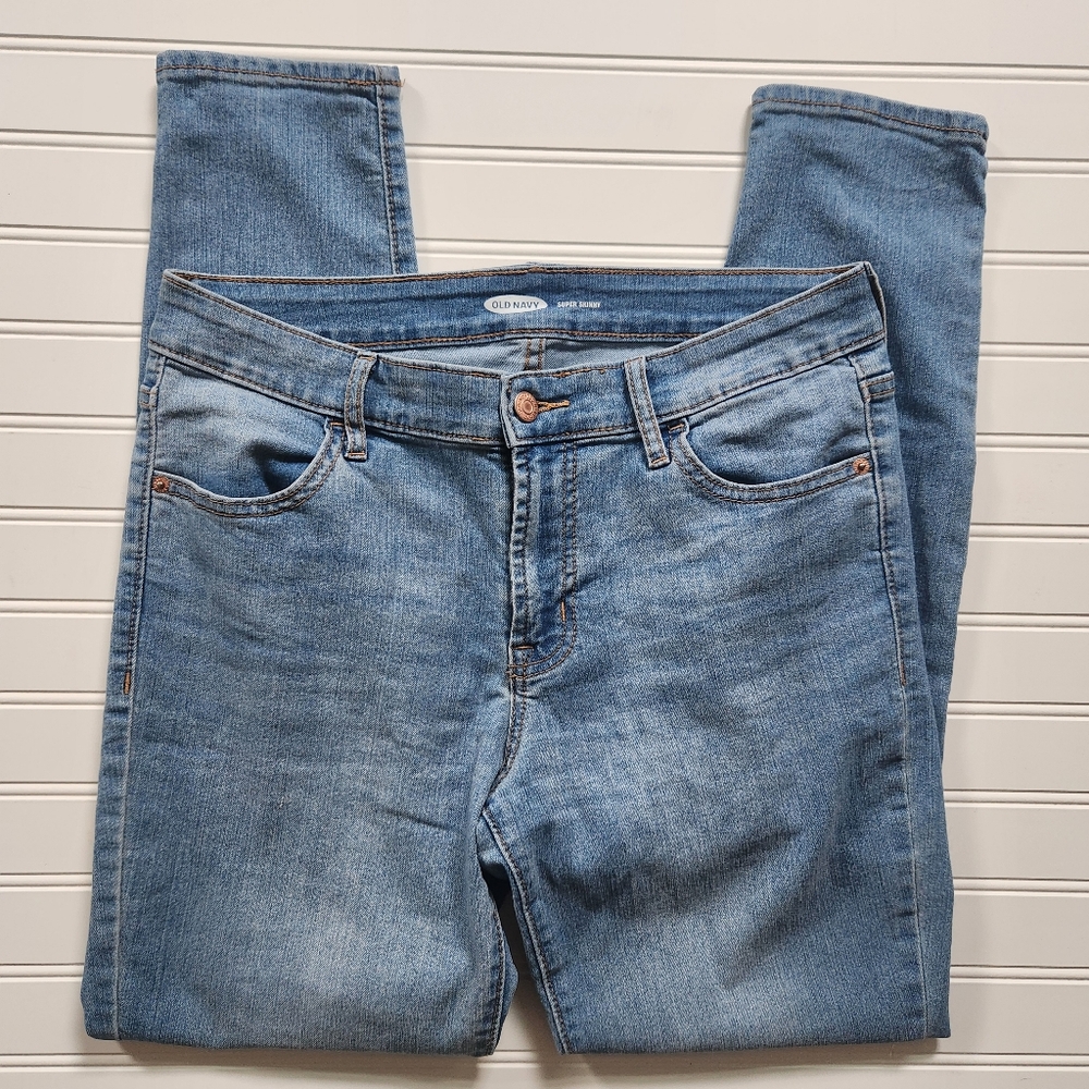 Old Navy Super Skinny Jeans, size 8